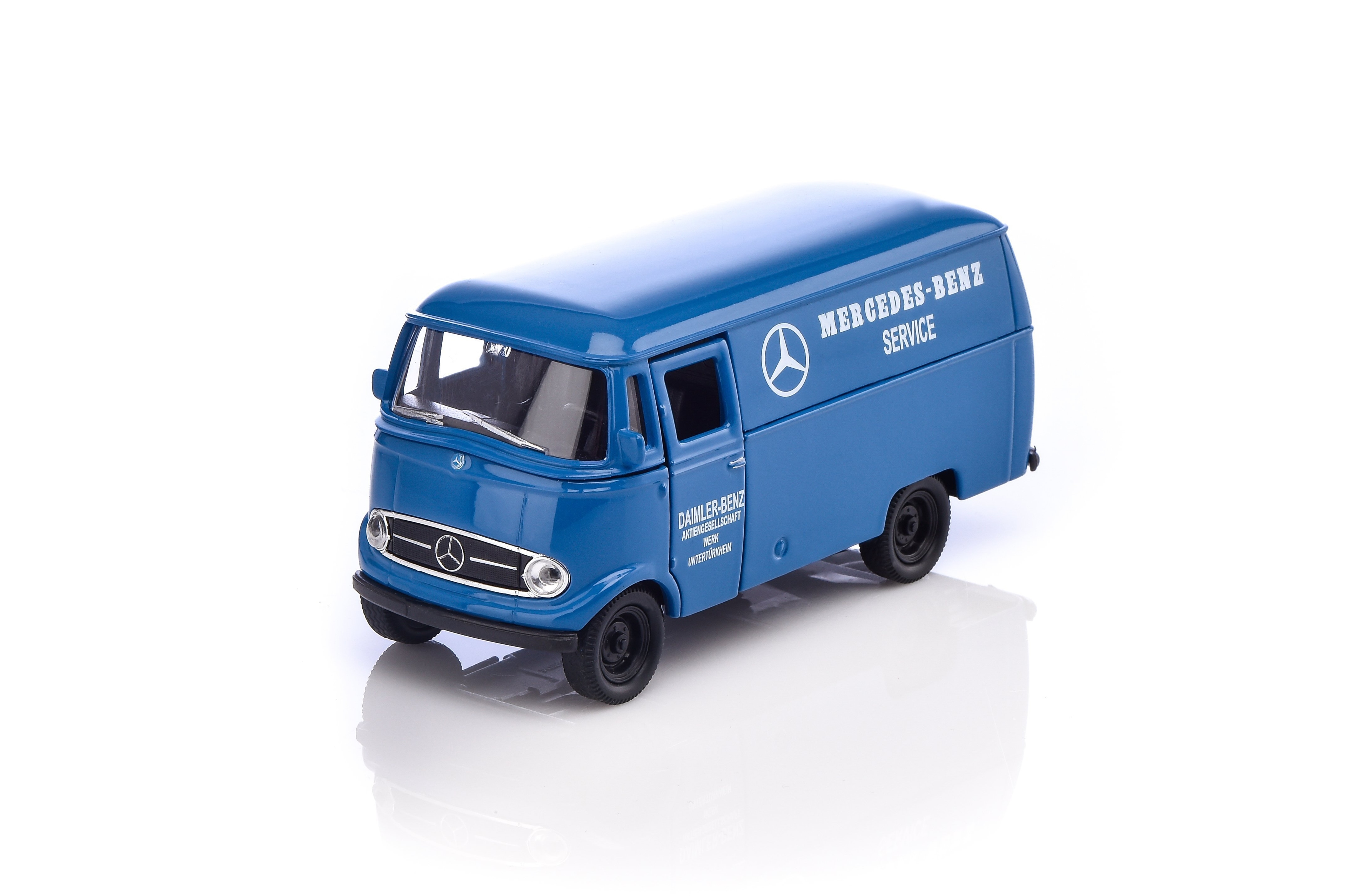 1_B66057581_m-mb-l-319-werkstattwagen-service-1x38