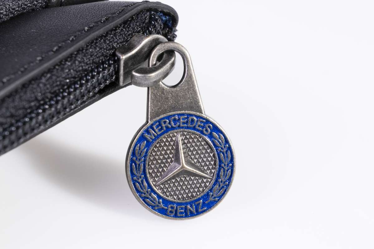 Mercedes-Benz Classic key ring, checked leather, B66058303