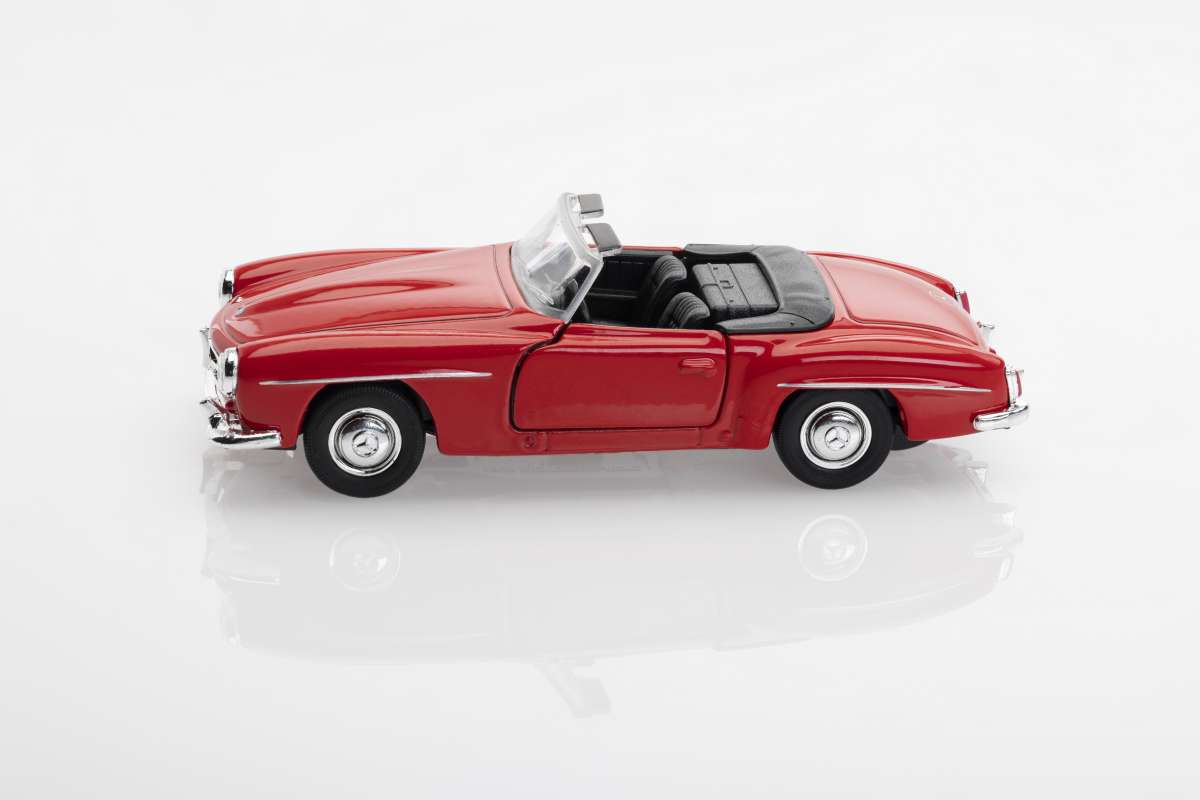 Mercedes-Benz 190 SL, Pullback, Red/Black Or Silver, 1:38