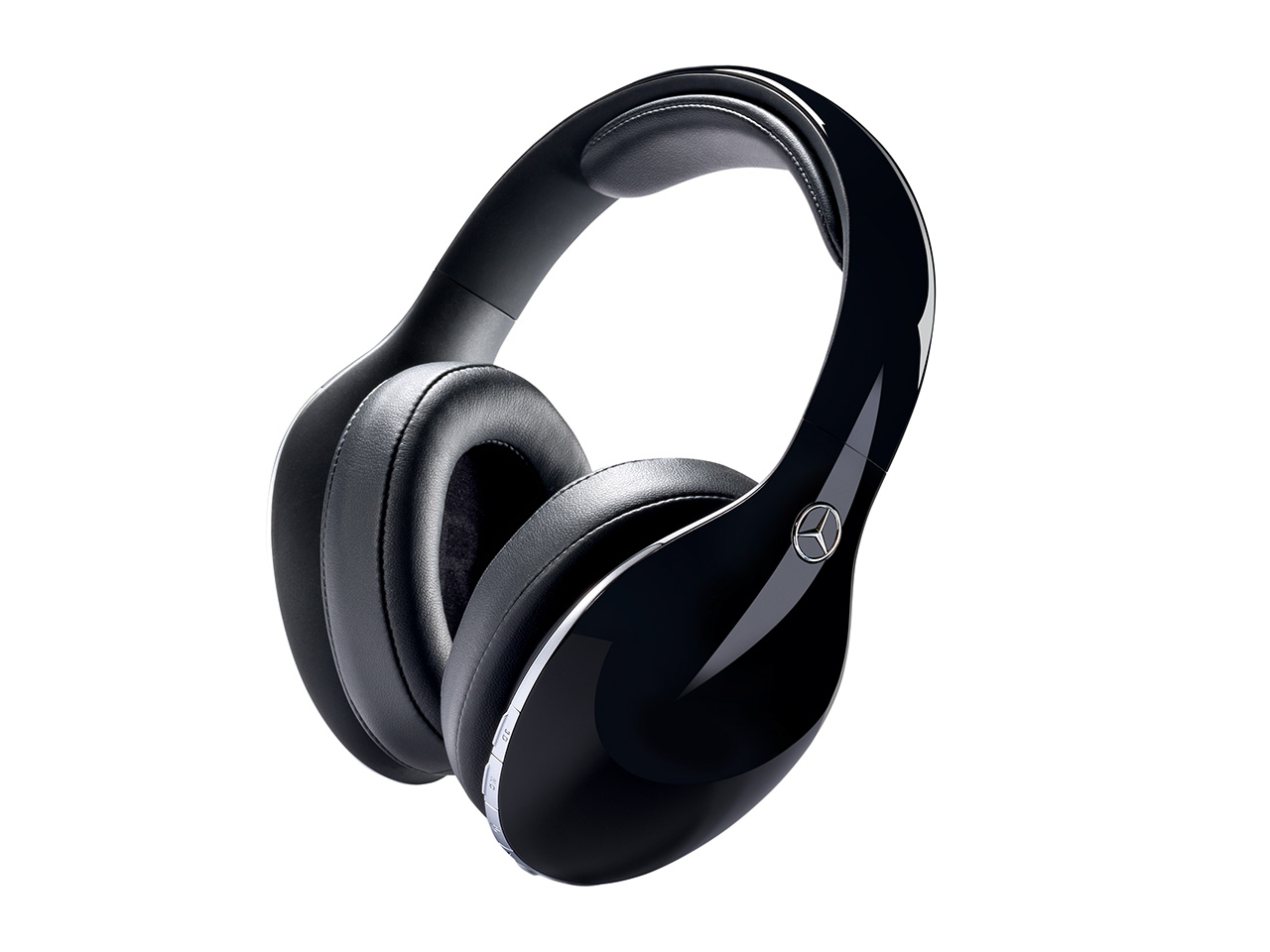 mercedes benz headphones black overear style A2238209903