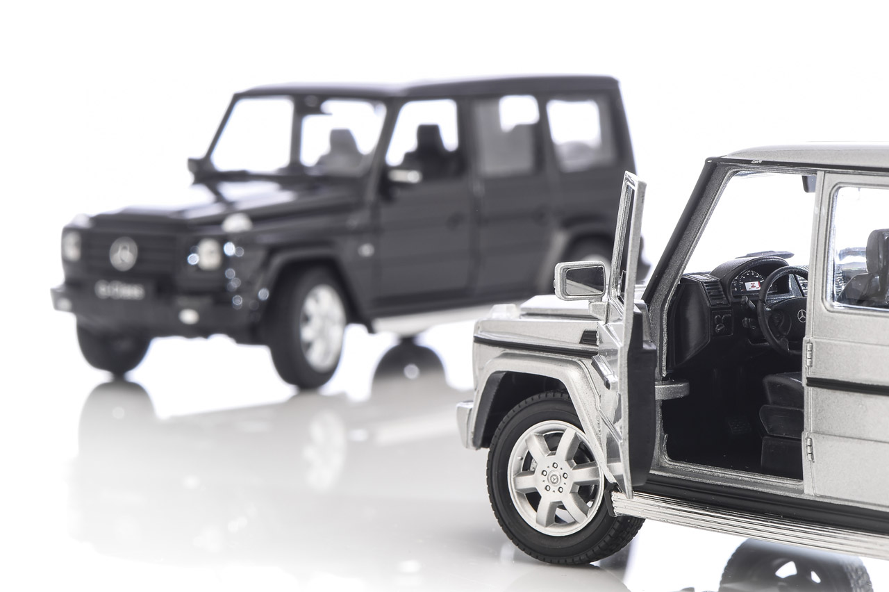 Mercedes-Benz G-Class, Silver or Black, 1:24